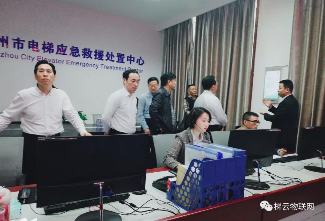 一個90后年存1.4萬，如何變億萬富翁？